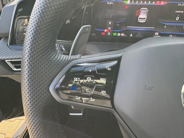 Volkswagen Golf 2.0 TSI 4Motion