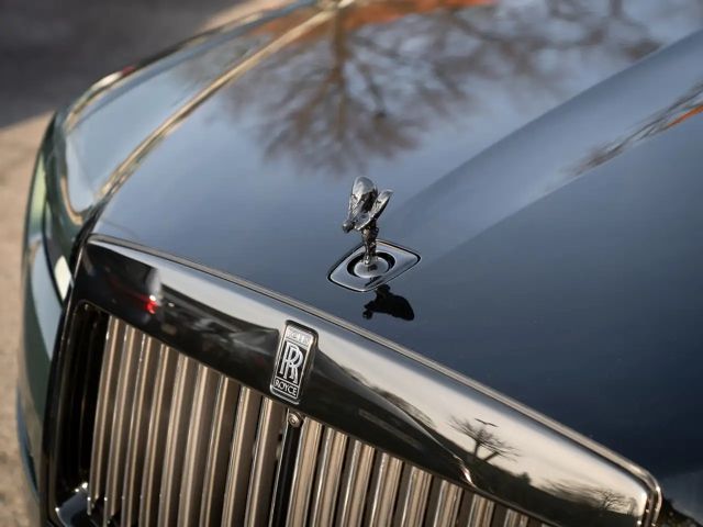 Rolls-Royce Ghost Black Badge
