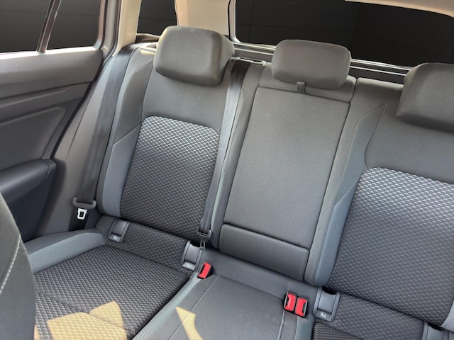 Volkswagen Golf 1.5 eTSI DSG Variant