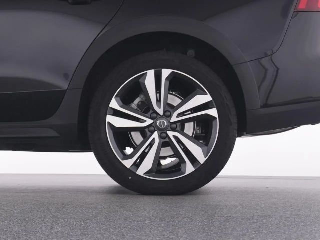 Volvo V60 Cross Country AWD Plus