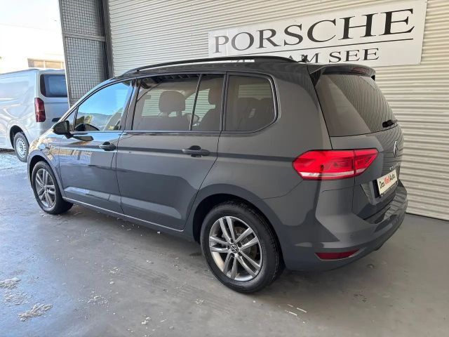 Volkswagen Touran DSG