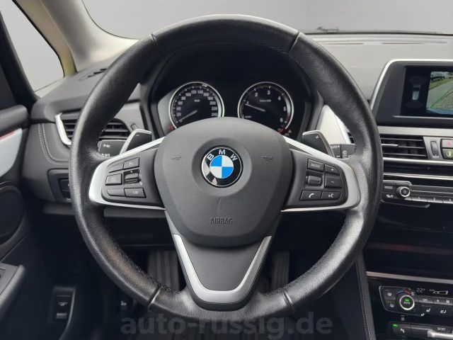 BMW 218 218d Sport Line xDrive