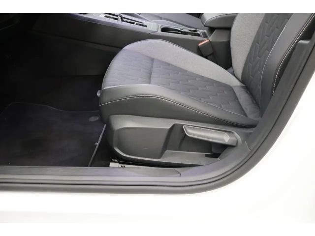 Volkswagen Golf 2.0 TDI DSG Golf VIII