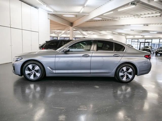 BMW 520 520d Sedan
