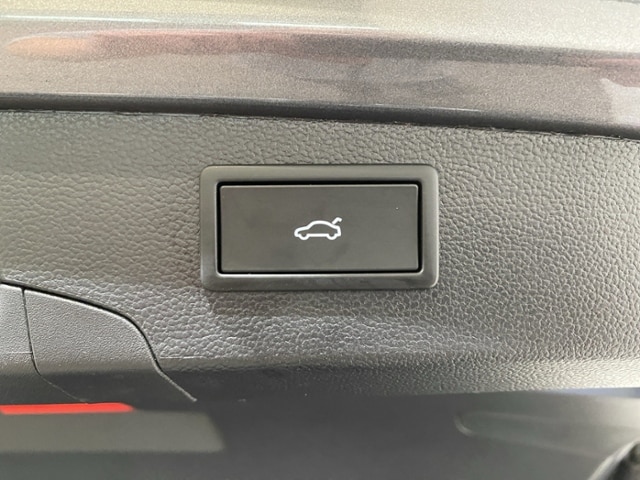 Volkswagen Passat 1.5 eTSI DSG Variant