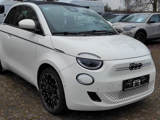 Fiat 500e La Prima by Bocelli