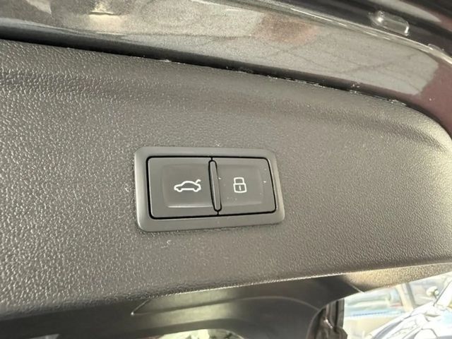 Audi RS3 Quattro S-Tronic Sedan Sportback