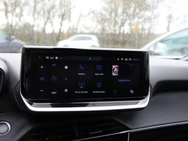 Peugeot E-2008 Allure Pack