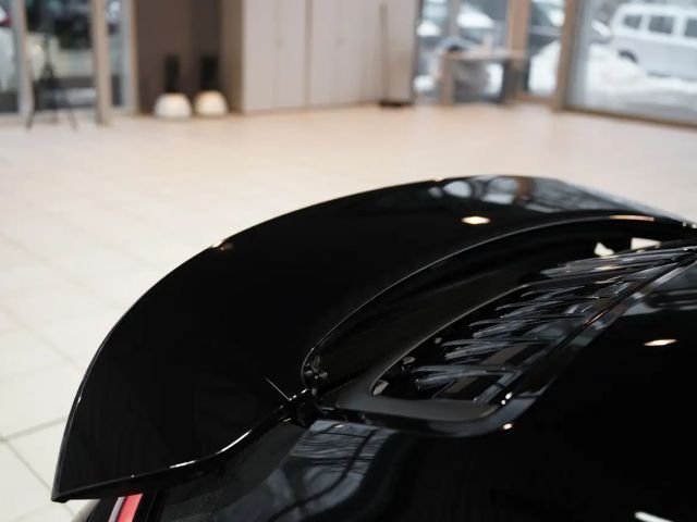 Porsche 911 4 Cabrio Carrera GTS