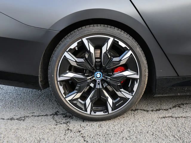 BMW i5 M60 Touring xDrive