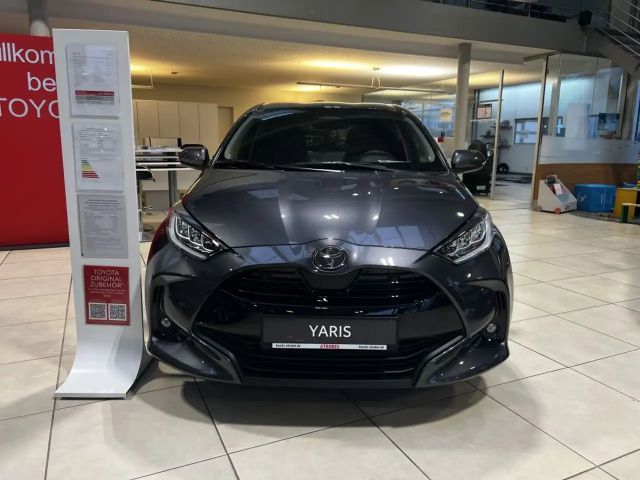 Toyota Yaris Hatchback Hybride VVT-i