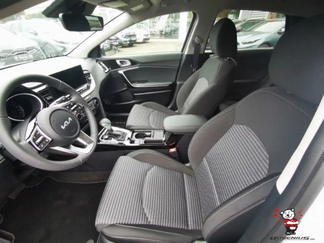 Kia Ceed 1,5T DCT Ultimate +Style+Sound+Navi+17Zoll