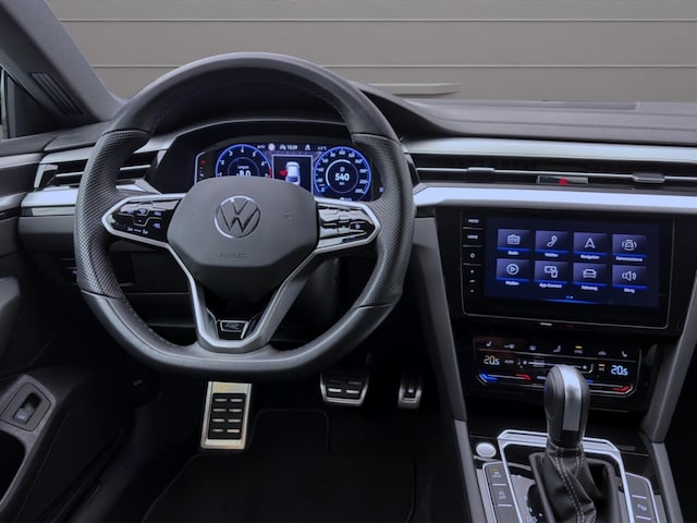 Volkswagen Arteon 2.0 TSI DSG R-Line