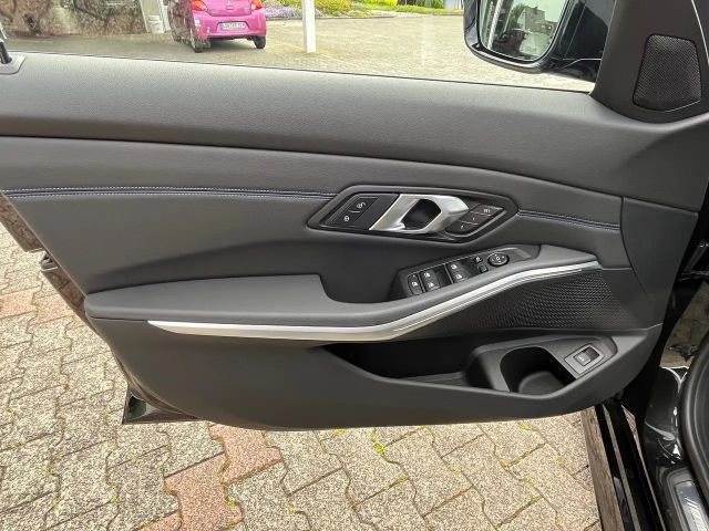 BMW 320 320d M-Sport xDrive