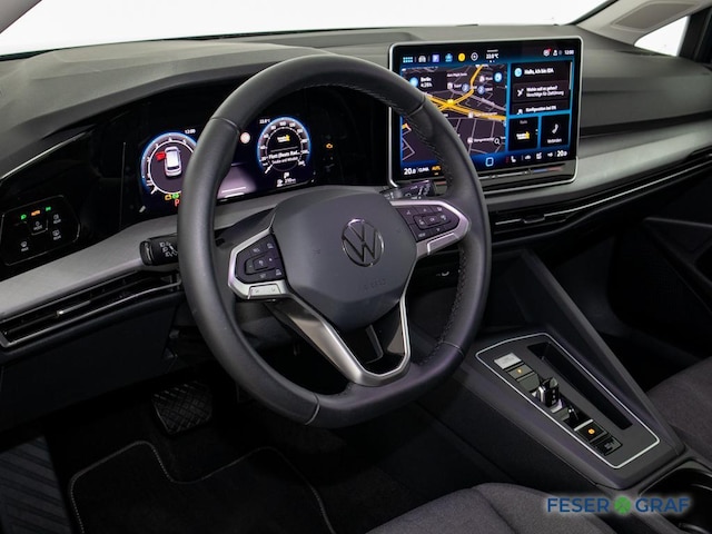 Volkswagen Golf 1.5 eTSI DSG Life