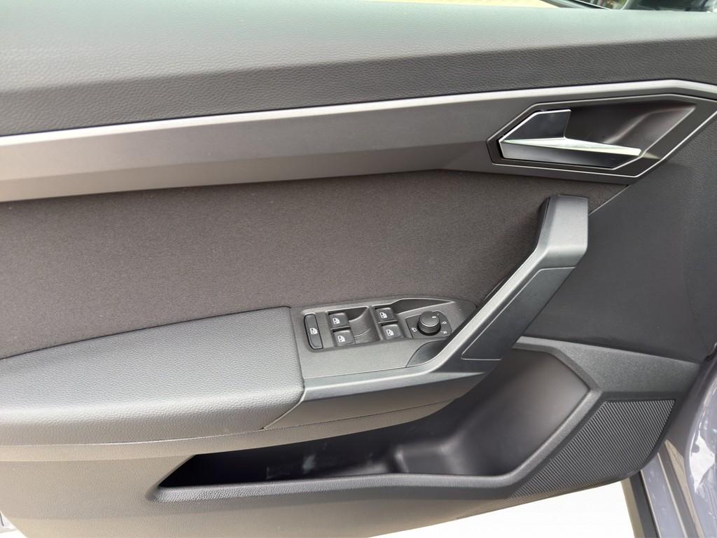 Seat Arona 1.0 TSI Black DSG FR-lijn