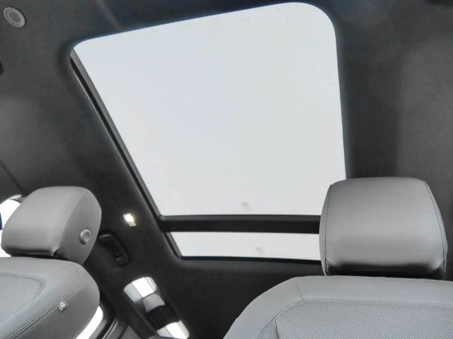 Land Rover Defender 110 Dynamic