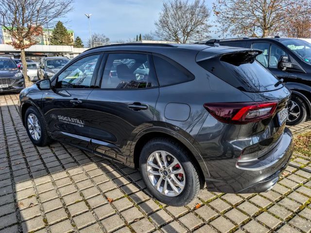 Ford Kuga Hybrid ST Line X