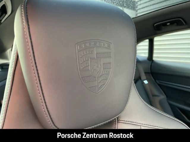 Porsche Taycan 4 Cross Turismo