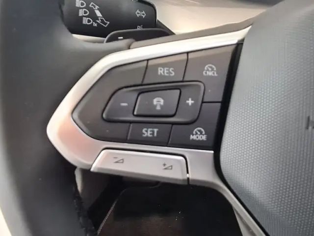 Volkswagen Golf DSG Life Variant