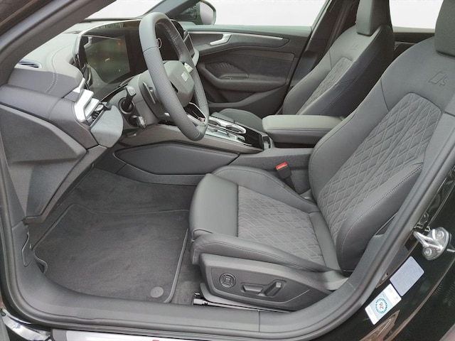 Audi A6 Avant Quattro S-Tronic