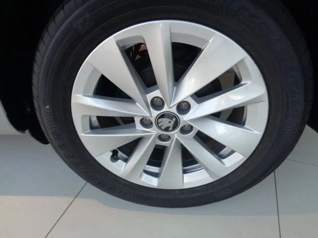 Skoda Scala Essence TSI