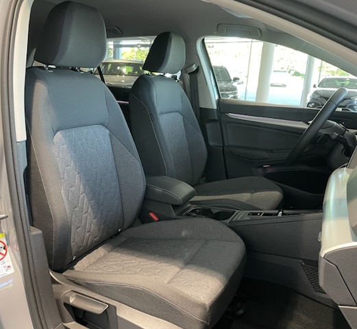 Volkswagen Golf Move