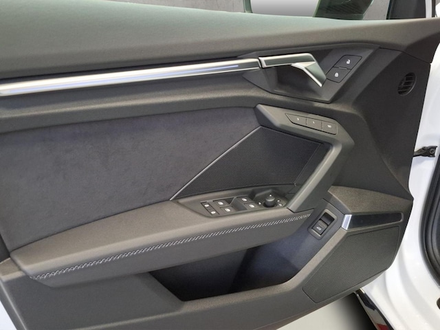 Audi A3 35 TFSI S-Line S-Tronic Sportback