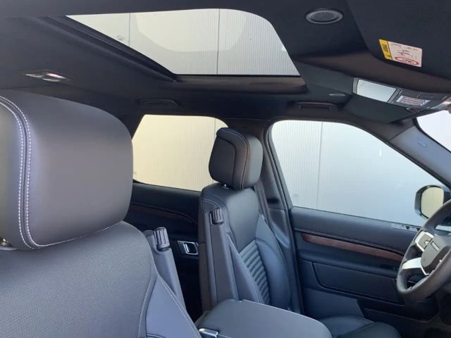 Land Rover Discovery Dynamic SE