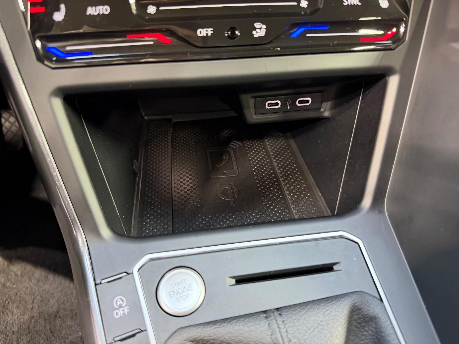 Volkswagen Taigo 1.0 TSI DSG Style