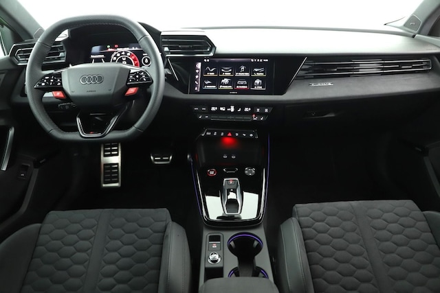 Audi RS3 Quattro S-Tronic Sedan