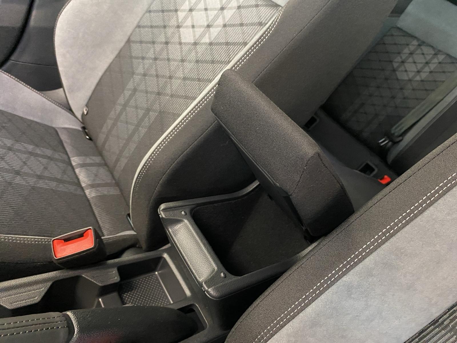 Volkswagen Taigo 1.5 TSI DSG R-Line