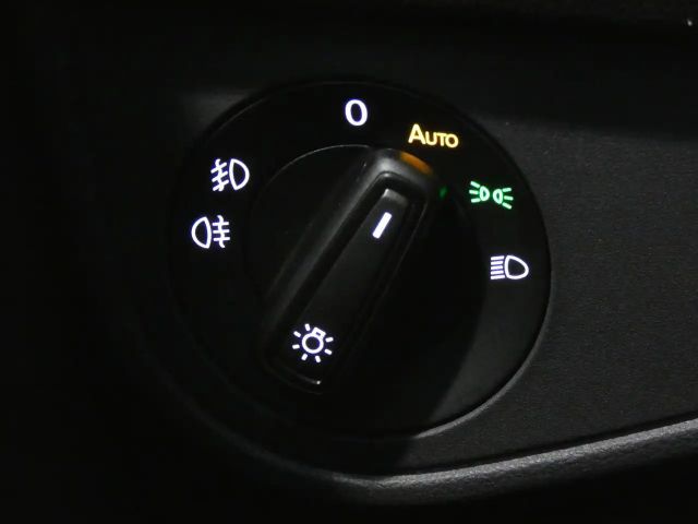 Volkswagen Taigo 1.0 TSI DSG R-Line