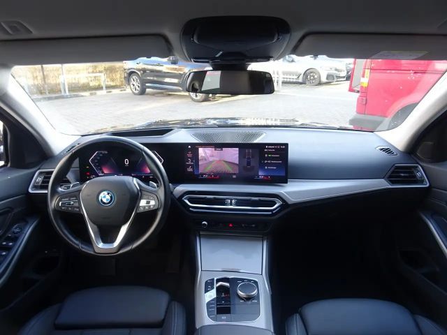 BMW 320 320e Touring