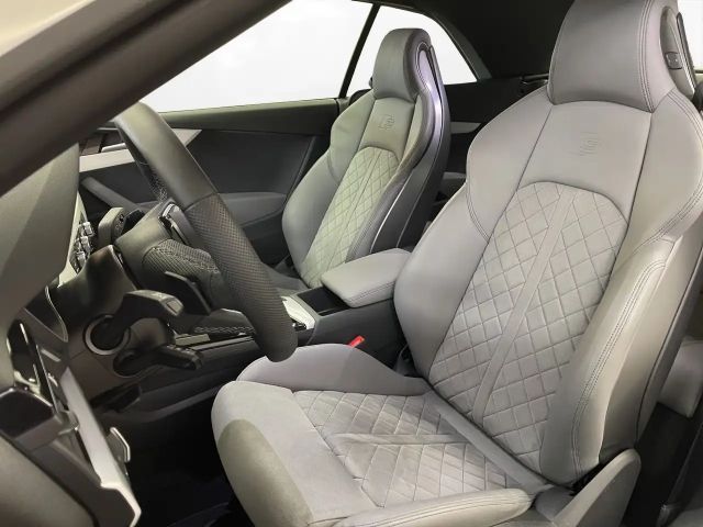 Audi A5 35 TDI Cabriolet S-Line