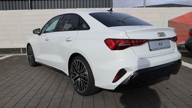 Audi A3 S-Tronic Sedan