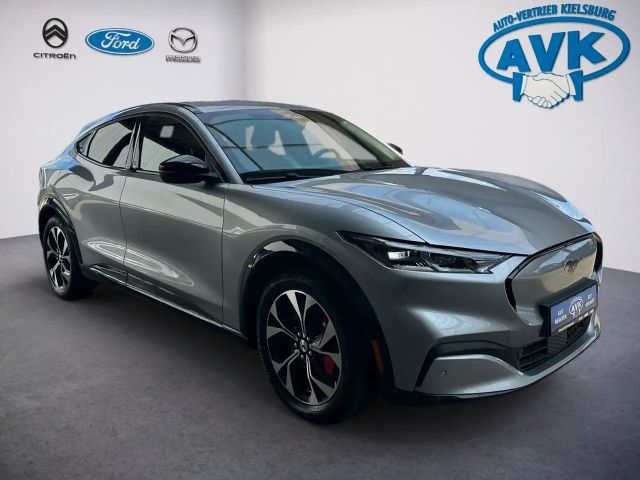 Ford Mustang Mach-E AWD