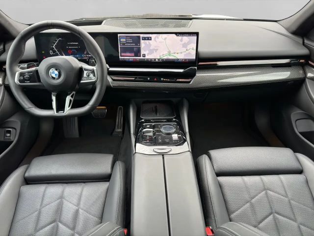 BMW 520 520i M-Sport Touring