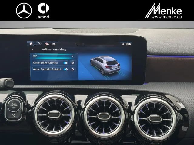 Mercedes-Benz A 200 AMG Line