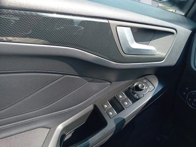 Ford Focus ST Line Wagon