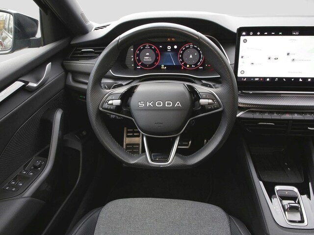 Skoda Octavia 2.0 TDI Combi Sportline