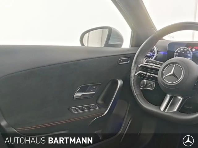 Mercedes-Benz A 200 AMG Line