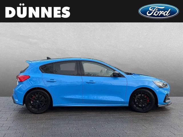 Ford Focus EcoBoost ST Line