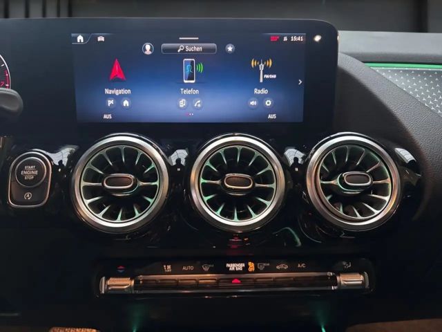 Mercedes-Benz GLA 200 Progressive