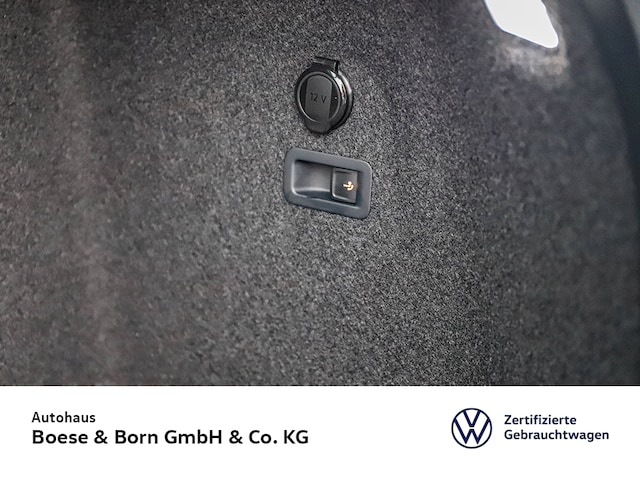 Volkswagen Golf 1.5 TSI Variant