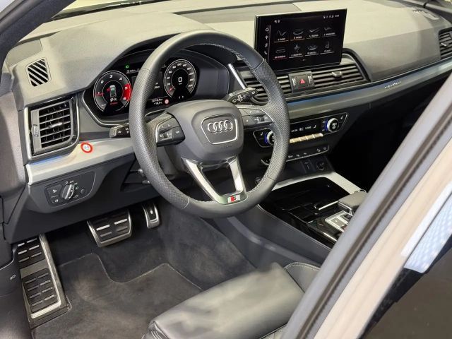 Audi SQ5 TDI | MATRIX NAVI PANO AHK STDHZG