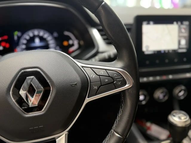 Renault Captur Intens TCe 140