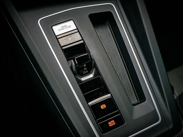 Volkswagen Golf DSG Life