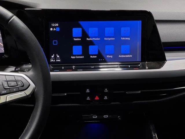 Volkswagen Golf 1.5 eTSI DSG Style