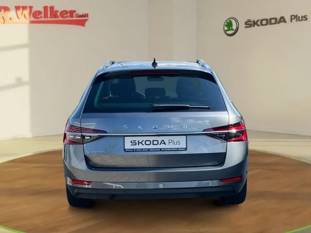 Skoda Superb 2.0 TDI Combi Style Style